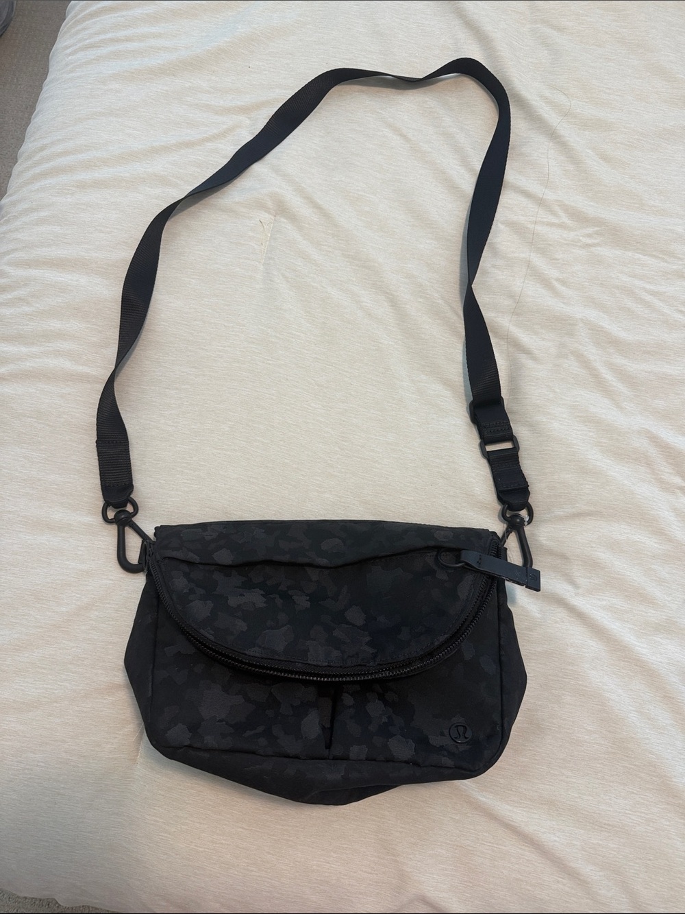 lululemon athletica Black Camo Crossbody Bag